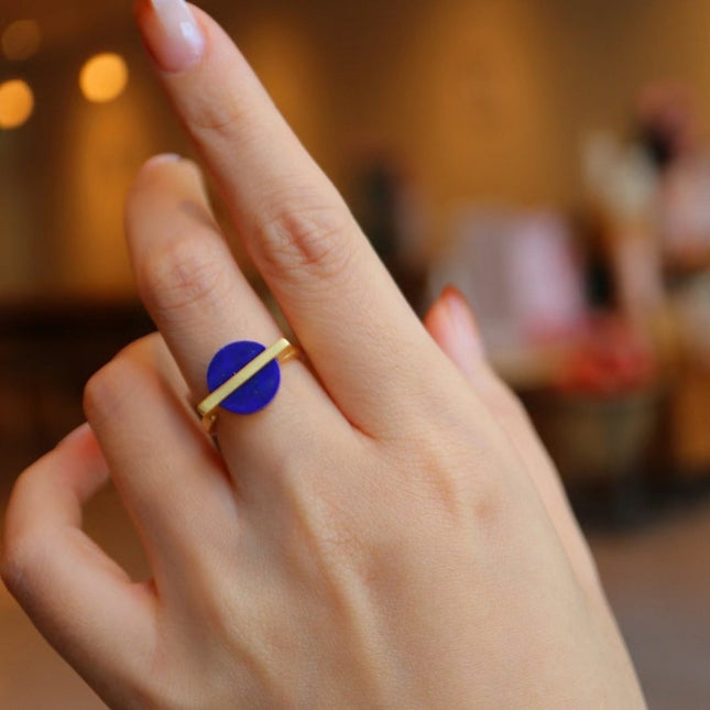 Minimalistischer Ring mit runden Edelsteinen aus Gold-Vermeil – verstellbar – Lapislazuli