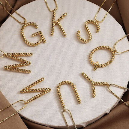 Geflochtene lange Pullover-Halsketten mit Buchstabenanhänger von A bis Z