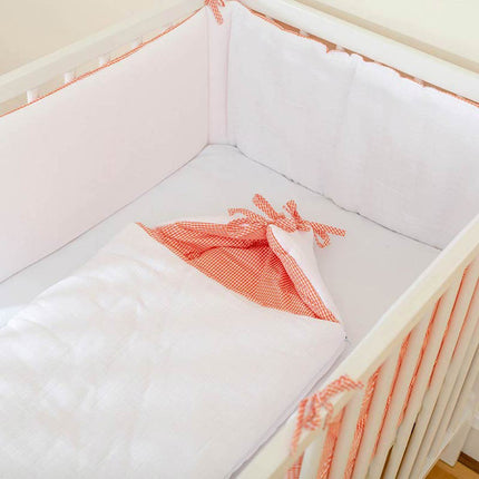 Weißes Babynest aus Bio-Baumwolle